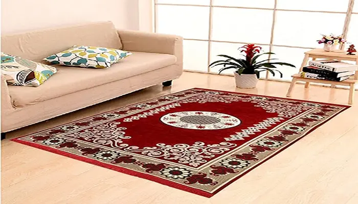 فرش قرمز با مبل کرم-فرش بهراد
