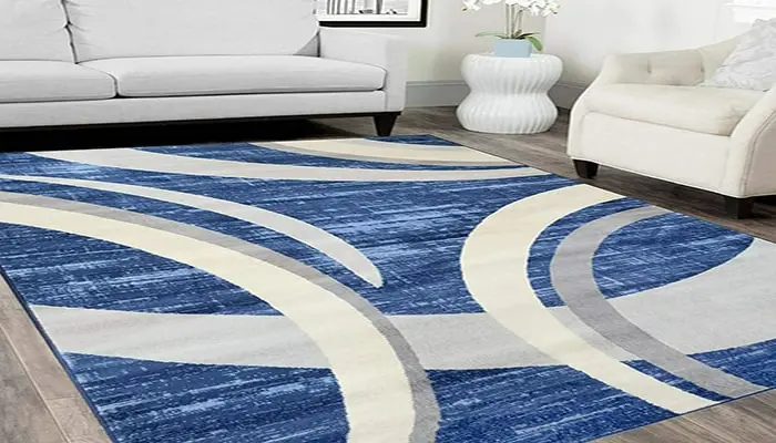 فرش آبی با مبل سفید
