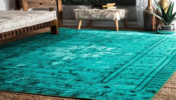 فرش آبی با مبل نسکافه ای